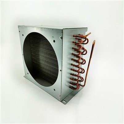 Hydrauliczny skraplacz wymiennika ciepła typu płytowego