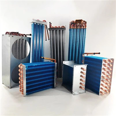 Miedziana rura z aluminiowymi żeberkami skraplacza